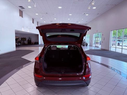 Used 2018 Hyundai Tucson SEL FWD image 11