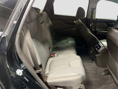 Used 2019 Hyundai Santa Fe SEL image 26