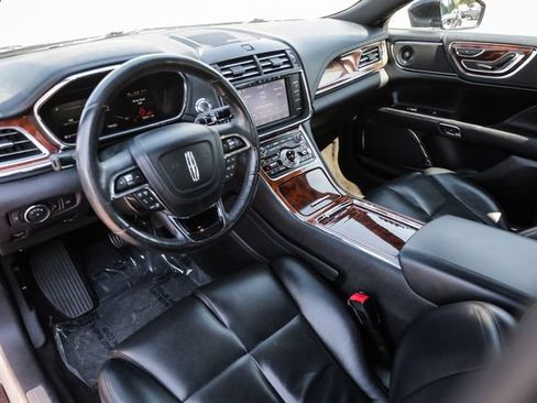 Used 2020 Lincoln Continental AWD w/ Premium Package image 48