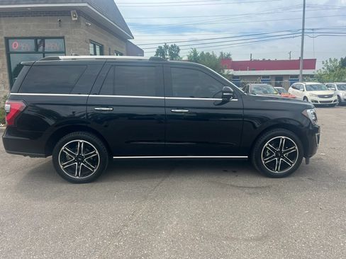 Used 2020 Ford Expedition Limited w/ Special Edition Package AWD/4WD image 5