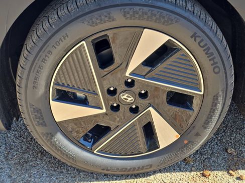 New 2026 Hyundai Ioniq 5 SEL image 29