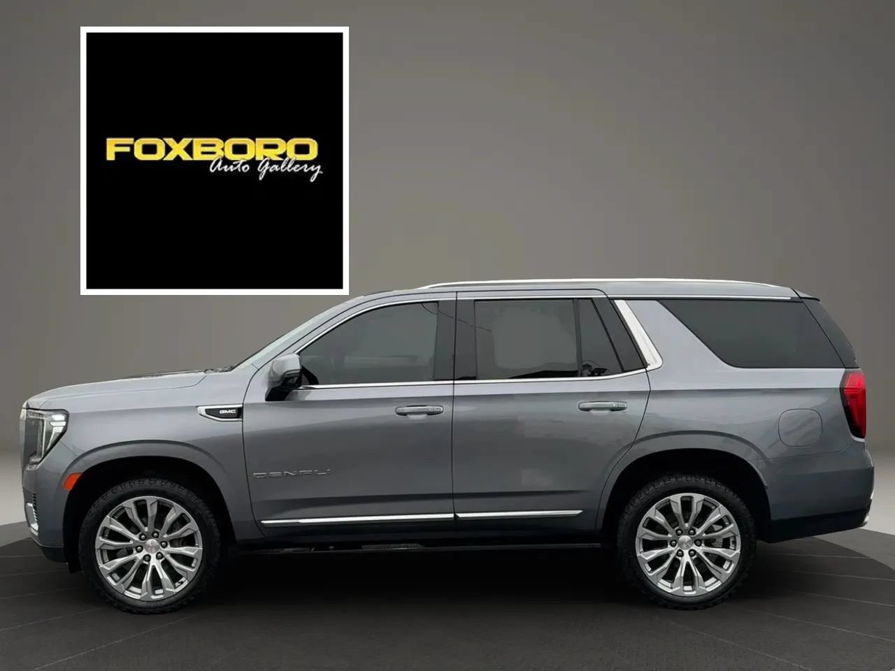 Used 2021 GMC Yukon Denali w/ Denali Premium Package AWD/4WD image 8