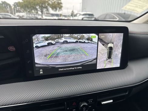 New 2026 Nissan Kicks SR FWD image 20