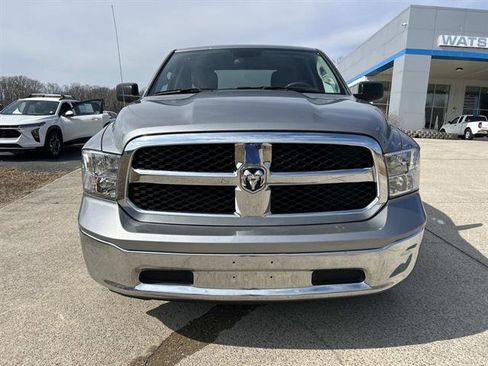 Used 2024 RAM 1500 Classic SLT image 9