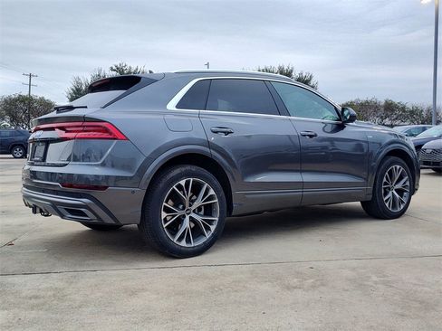 Used 2023 Audi Q8 Premium Plus w/ Premium Plus Package image 12