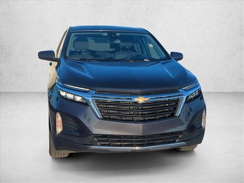 Used 2023 Chevrolet Equinox LT FWD image 2
