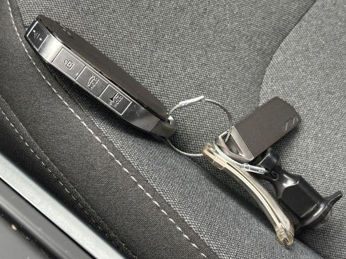 Used 2025 Kia K4 FWD image 21