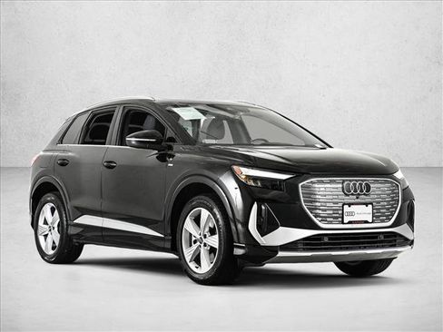 Used 2023 Audi Q4 e-tron Premium AWD/4WD image 3