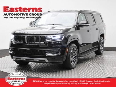 Used 2024 Jeep Wagoneer L Series II w/ Flexible Seating Group