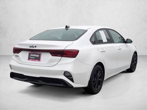 Used 2023 Kia Forte LXS w/ LXS Technology Package image 6