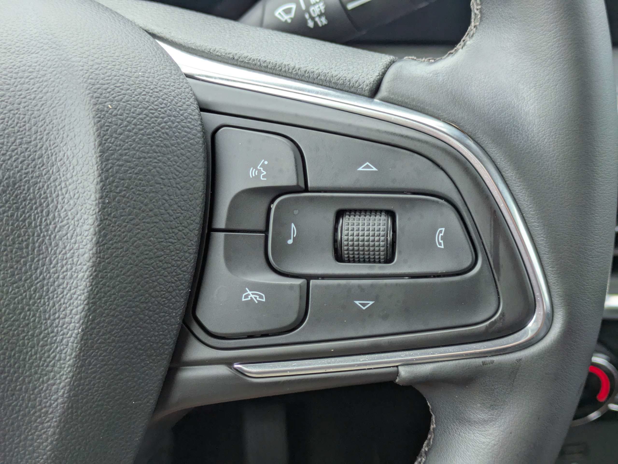 Used 2024 Buick Encore GX Sport Touring w/ Comfort Package FWD image 22