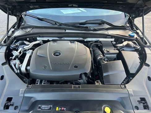 Used 2018 Volvo S90 T6 Inscription image 30