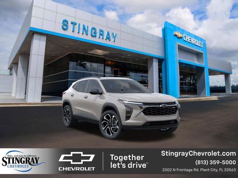 New 2026 Chevrolet Trax RS w/ Sunroof Package FWD image 1