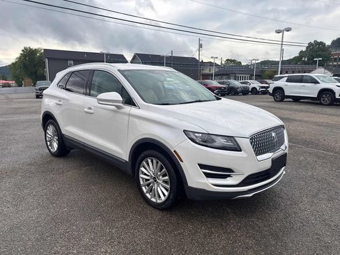 Used 2019 Lincoln MKC Premiere AWD/4WD image 7