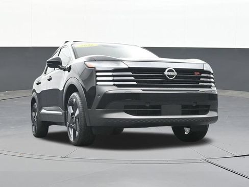 Used 2026 Nissan Kicks SR w/ SR Premium Package FWD image 52