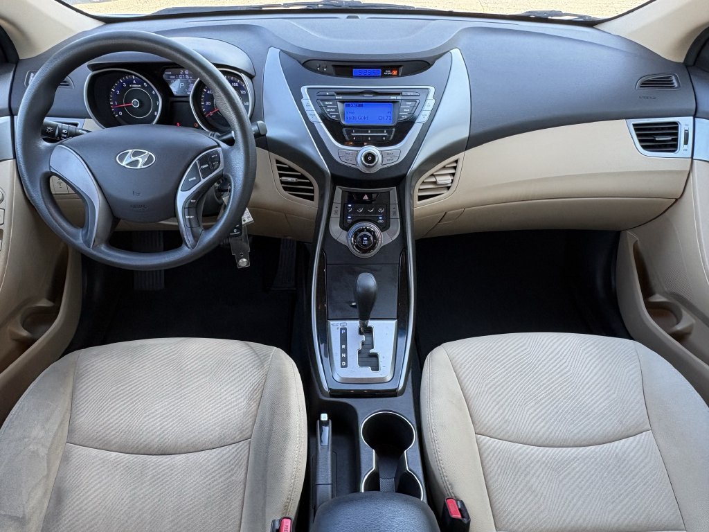 Used 2013 Hyundai Elantra GLS FWD image 25
