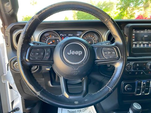 Used 2021 Jeep Gladiator Sport AWD/4WD image 47