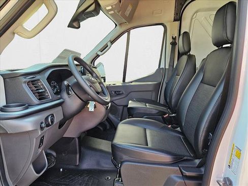 New 2025 Ford Transit 250 148 Medium Roof image 4
