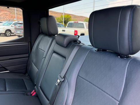 Used 2024 Toyota Tundra Platinum AWD/4WD image 22