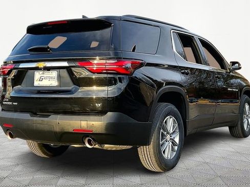 Used 2023 Chevrolet Traverse LT image 5