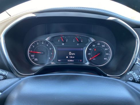 Used 2025 Chevrolet Blazer LT FWD image 27