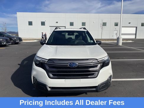 New 2026 Subaru Forester Premium w/ Base/Premium Package AWD/4WD image 2