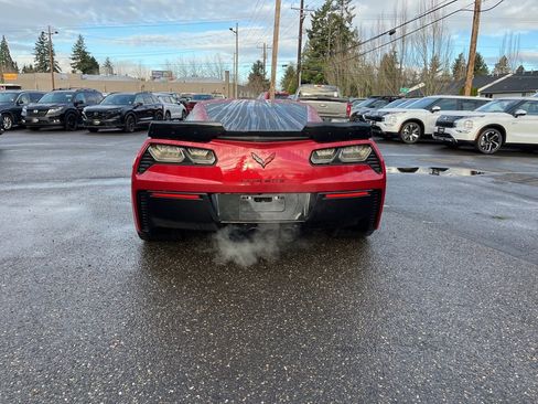 Used 2015 Chevrolet Corvette Z06 w/ 3LZ Preferred Equipment Group image 6