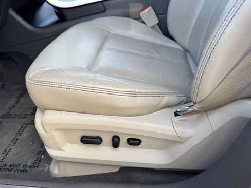 Used 2013 Ford Edge Limited w/ Vision Pkg AWD/4WD image 15