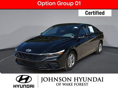 Certified 2025 Hyundai Elantra SE