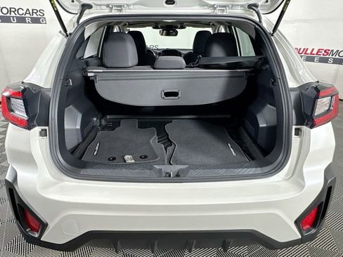 Used 2025 Subaru Crosstrek 2.0i Premium image 25
