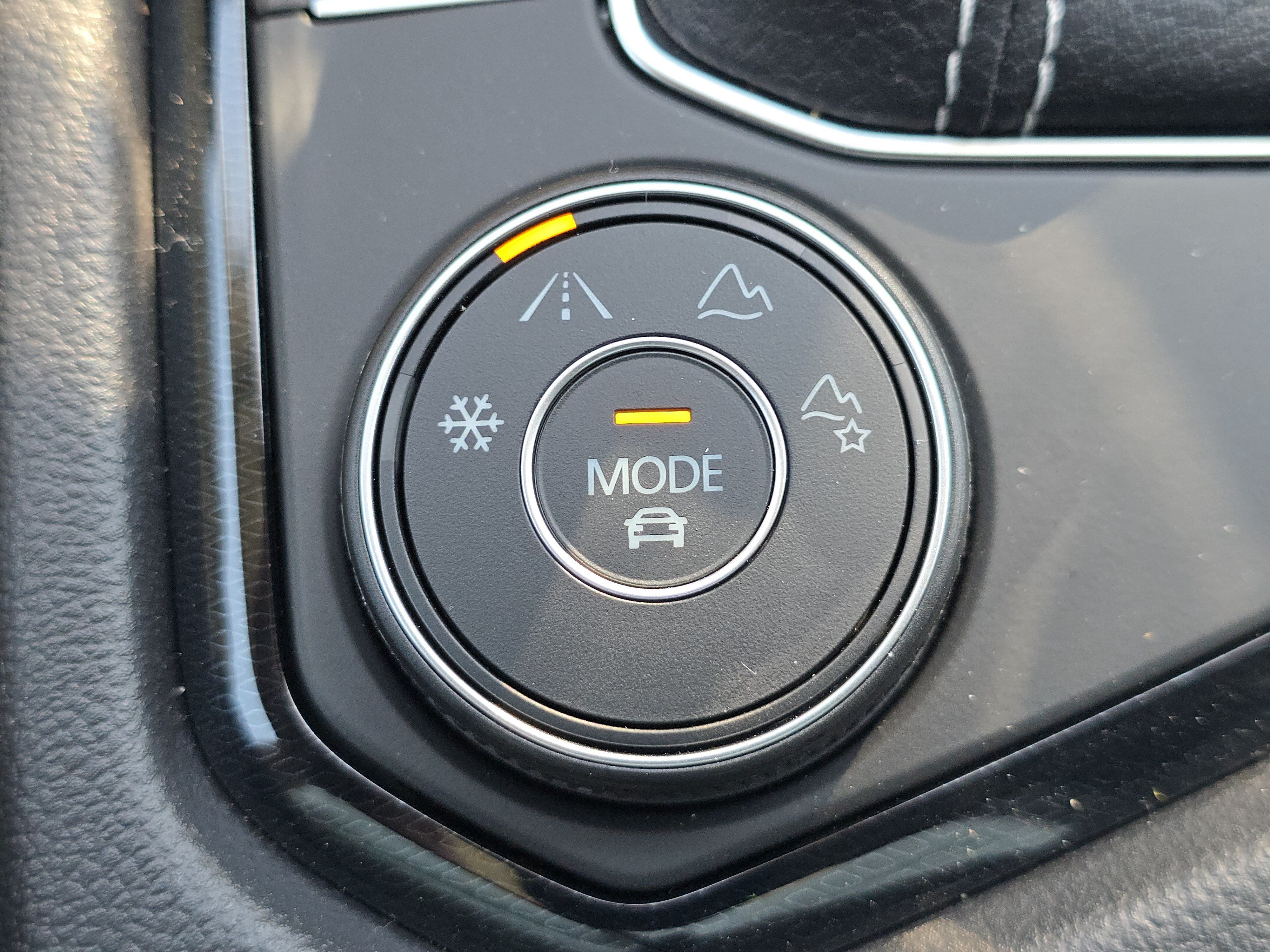 New 2026 Volkswagen Taos SE AWD/4WD image 26