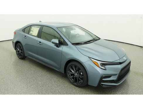 Used 2026 Toyota Corolla SE w/ SE Premium Package FWD image 13