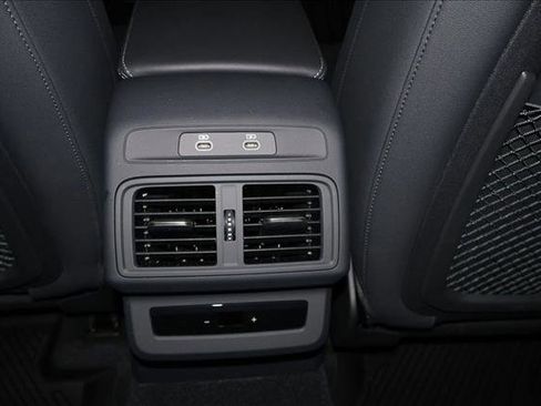 Used 2025 Audi Q5 Premium w/ Premium Plus AWD/4WD image 22