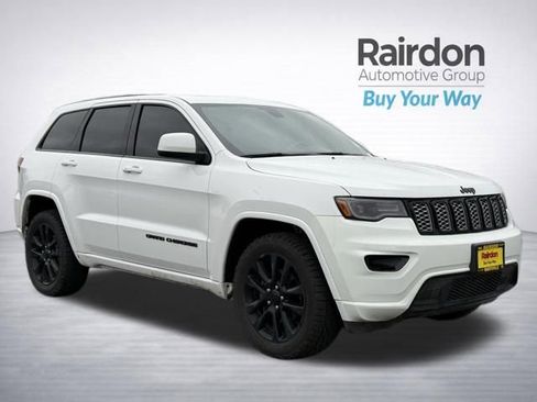 Used 2020 Jeep Grand Cherokee Altitude AWD/4WD image 1