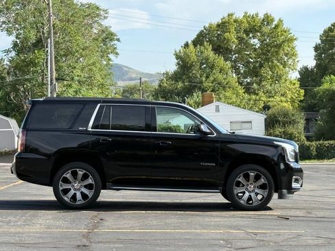 Used 2017 GMC Yukon SLE w/ Convenience Package AWD/4WD image 6