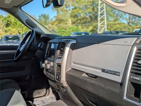Used 2019 RAM 1500 Big Horn image 37