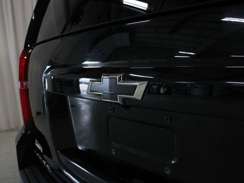 Used 2019 Chevrolet Tahoe LT AWD/4WD image 31