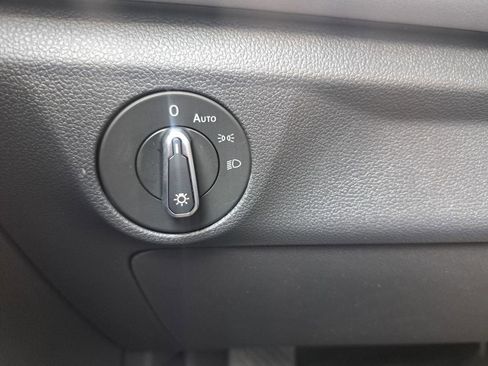 New 2026 Volkswagen Jetta SE image 15