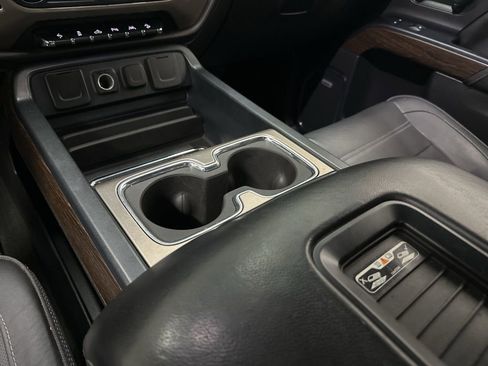 Used 2018 GMC Sierra 1500 Denali image 43