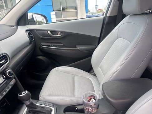 Used 2021 Hyundai Kona Ultimate FWD image 16