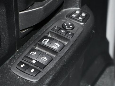 Used 2024 RAM 3500 Tradesman image 17