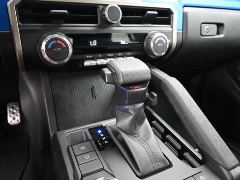 Used 2024 Toyota Tacoma TRD Sport RWD image 30
