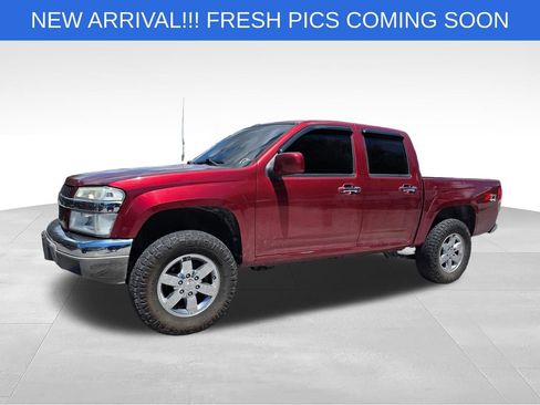 Used 2011 Chevrolet Colorado LT AWD/4WD image 2