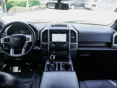 Used 2019 Ford F150 Lariat w/ Equipment Group 502A Luxury AWD/4WD image 26