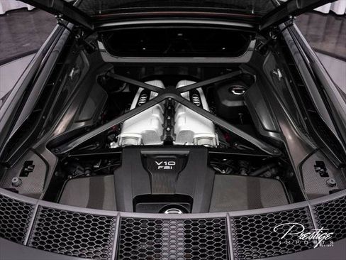 Used 2018 Audi R8 V10 plus AWD/4WD image 18