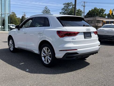 Used 2025 Audi Q3 2.0T Premium w/ Convenience Package AWD/4WD image 4