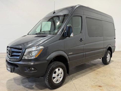 Used 2016 Mercedes-Benz Sprinter 2500 image 1