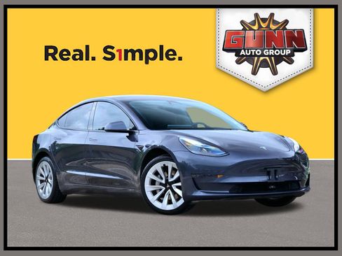 Used 2023 Tesla Model 3 Standard Range RWD image 1