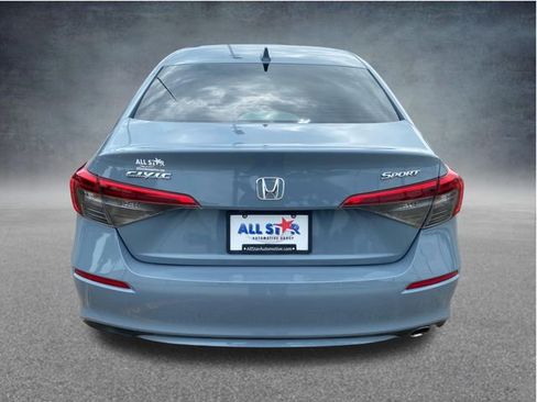 Used 2022 Honda Civic Sport image 5