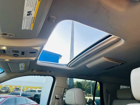 Used 2016 GMC Yukon Denali w/ Open Road Package image 24